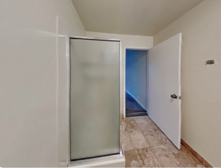 2 Bed 2 Bath Unit in Oakland, CA-6