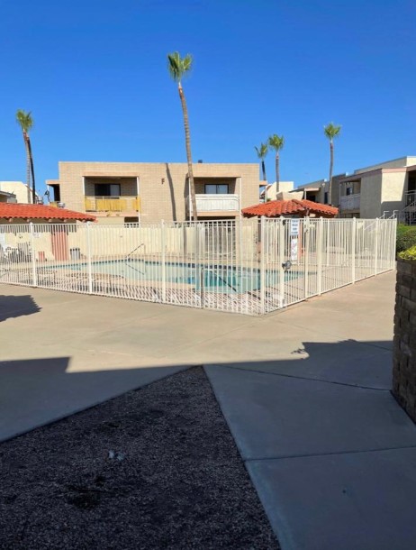 2 Bed 2 Bath Unit in Phoenix, AZ-17