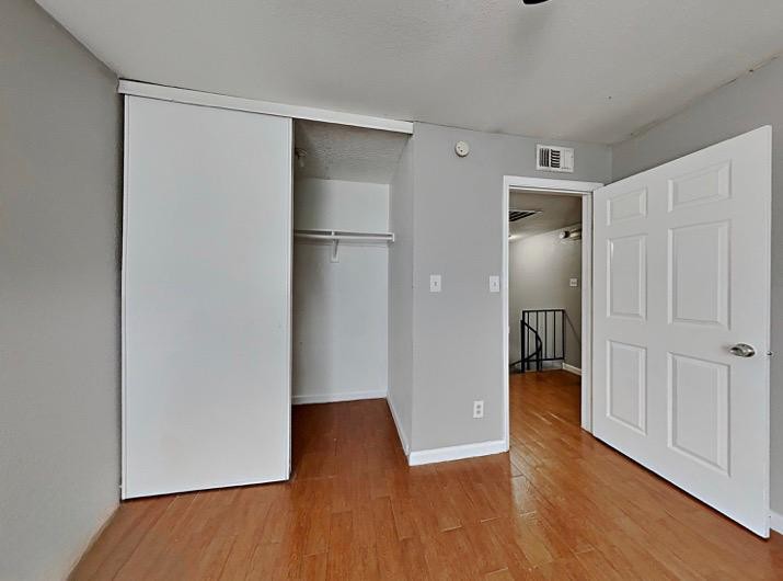 2 Bed 1 Bath Unit in Arlington, TX-13