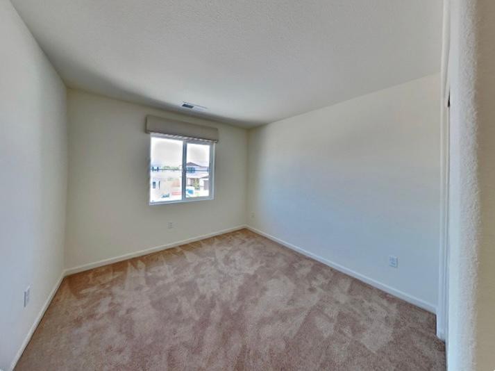 3 Bed 2 Bath Unit in Reno, NV-16