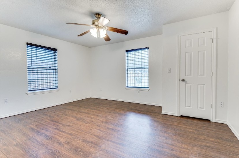 3 Bed 2 Bath Unit in Dallas, TX-8