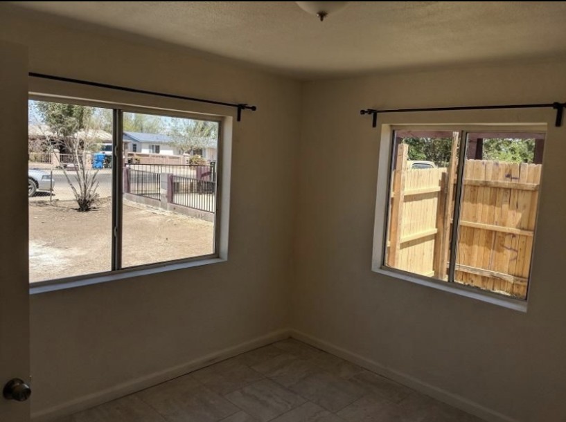 3 Bed 2 Bath unit in phoenix, Az-7